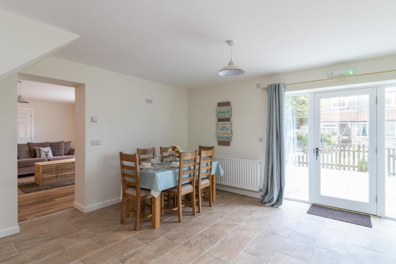The Grainary Cottages Scarborough Esterno foto